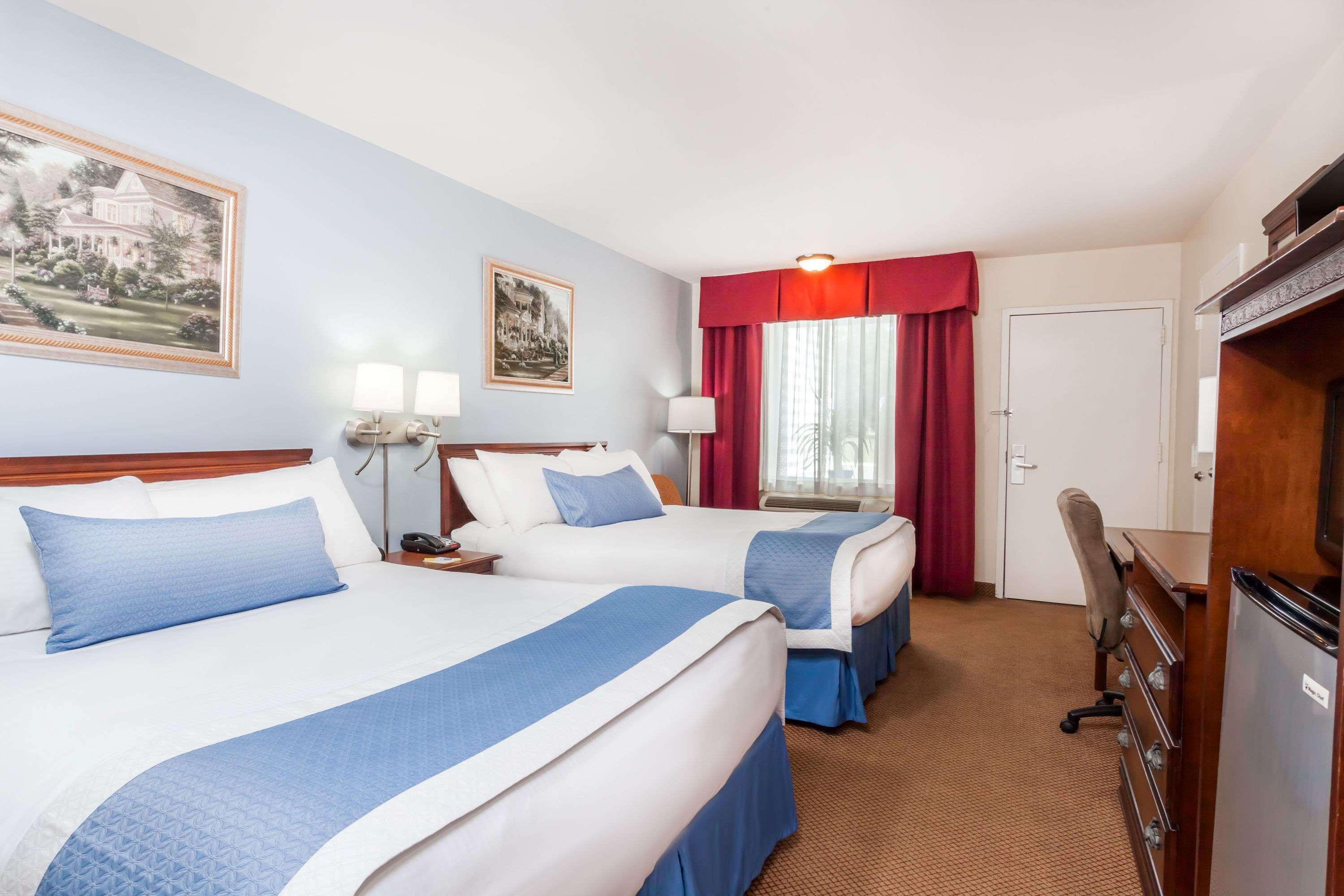 Days Inn By Wyndham Hampton Exterior foto